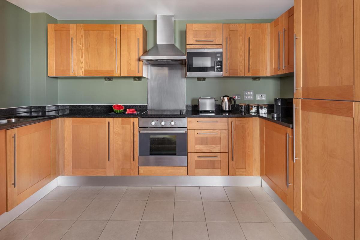 Marlin Apartments Commercial Road - Limehouse Londra Esterno foto